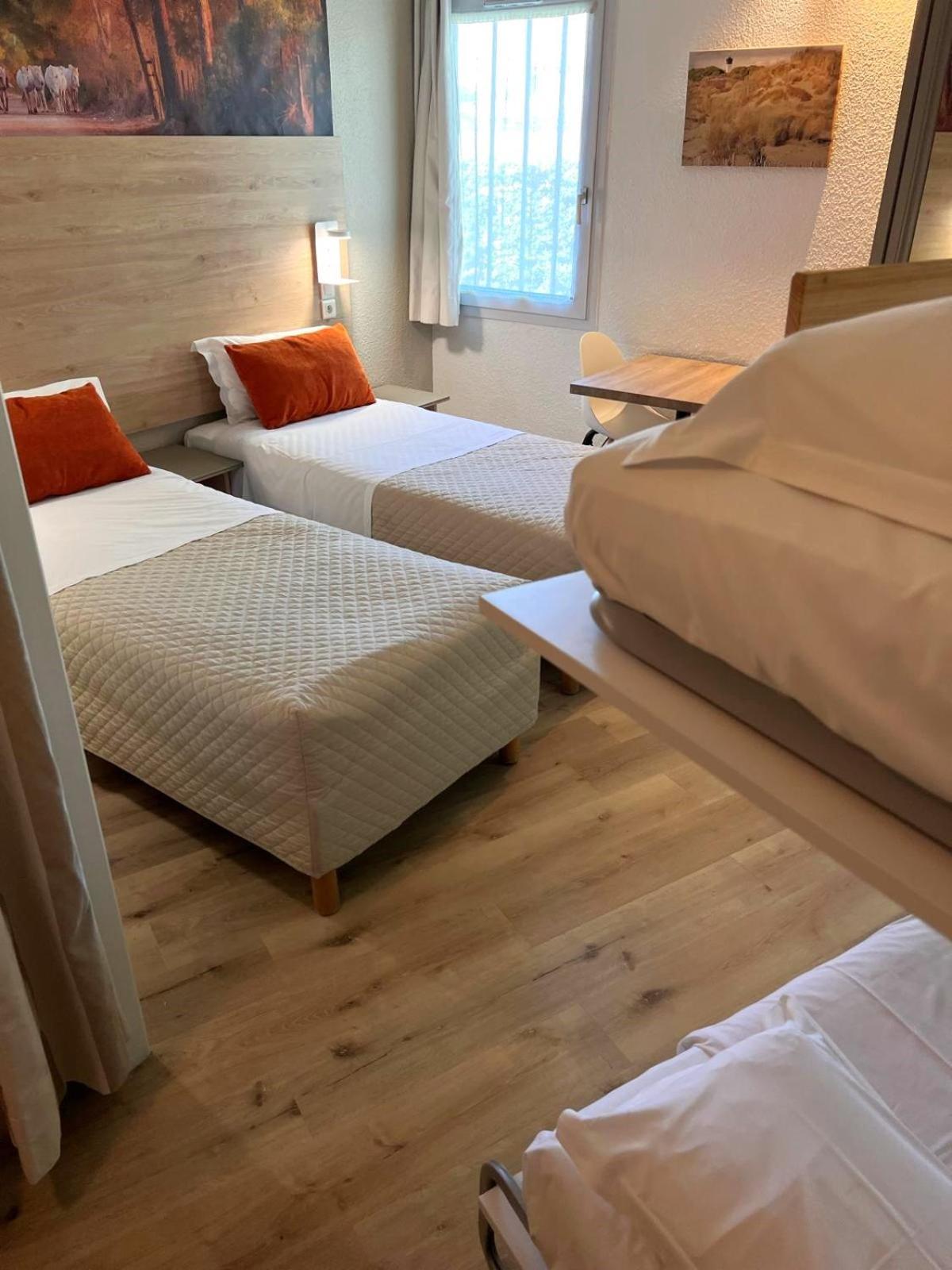 Hotel Le Mas Des Ponts D'Arles Ngoại thất bức ảnh