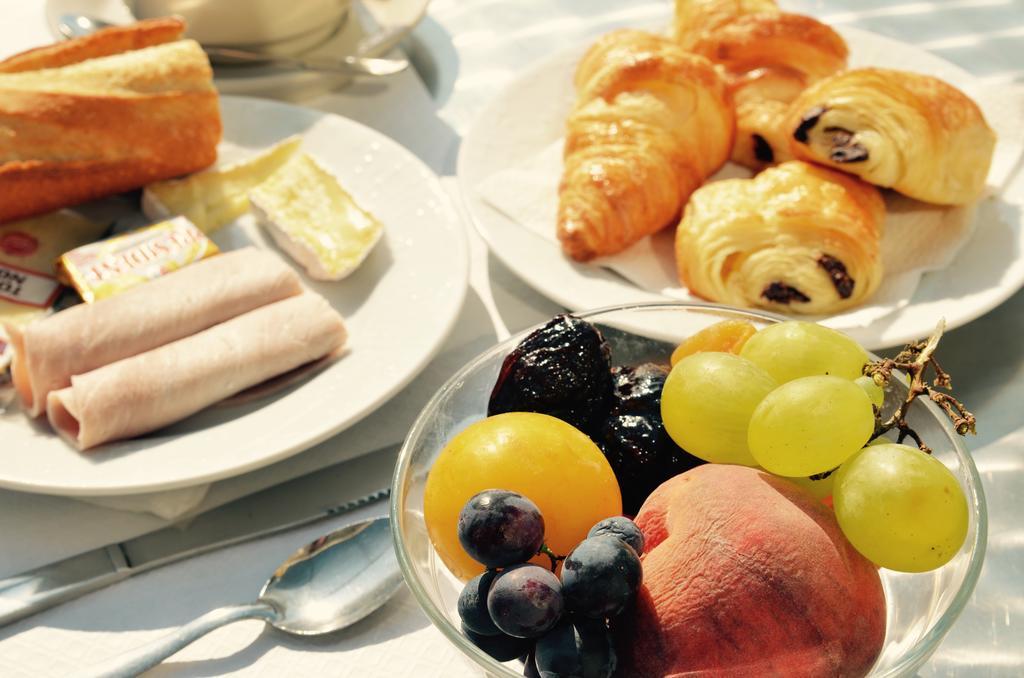 Hotel Le Mas Des Ponts D'Arles Ngoại thất bức ảnh